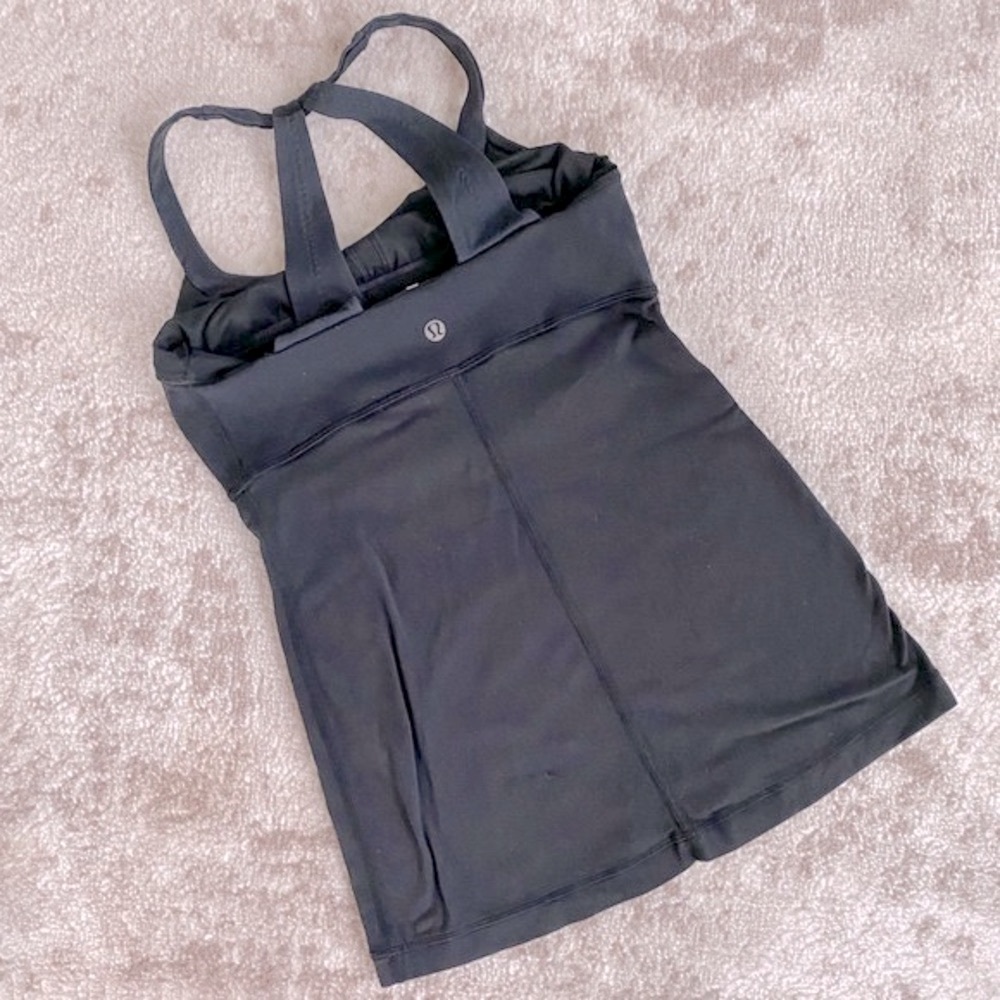 Lululemon Workout Tank Top (2) - Picture 2 of 2